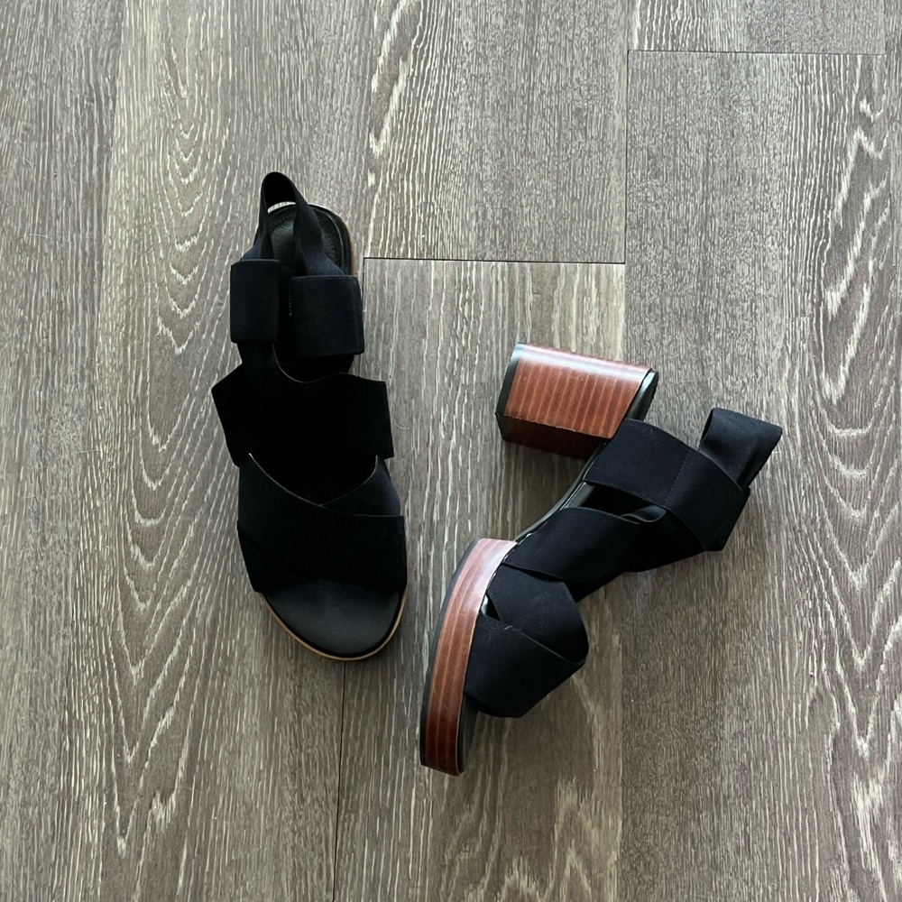 Kelsi Dagger Black Strappy Sandals